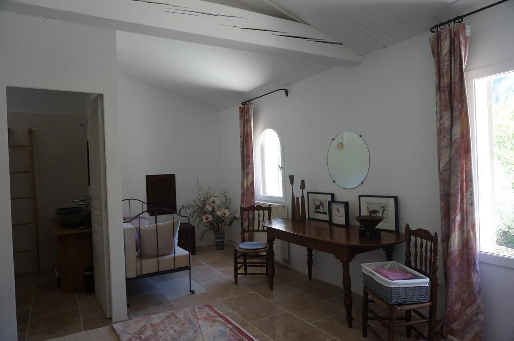L'Arcadie Du Souleyan Oppede Ruang foto